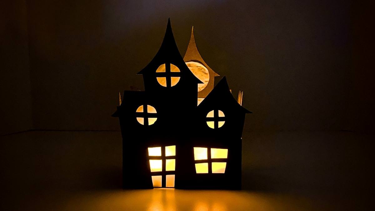 Printable 3d Haunted House Template
